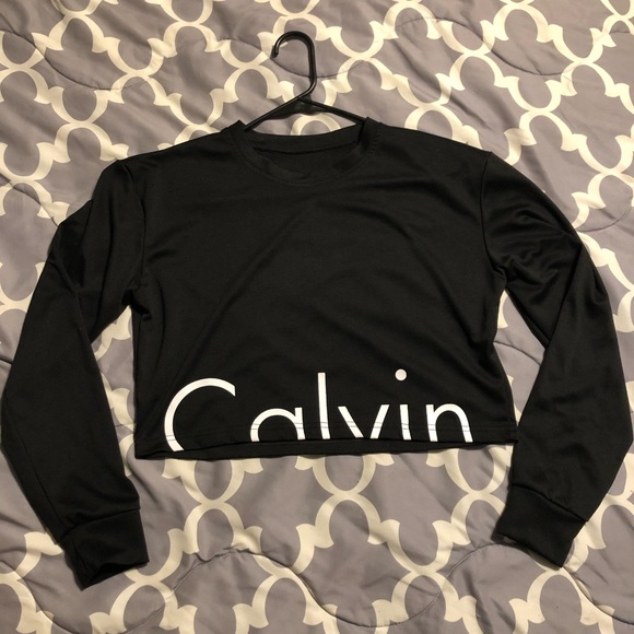 Calvin Klein Tops - Calvin Klein Crop Top Sweater (M)